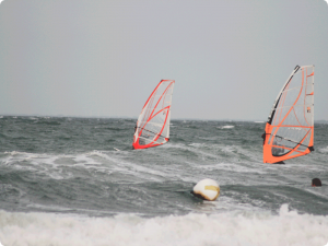 Kitesurfing
